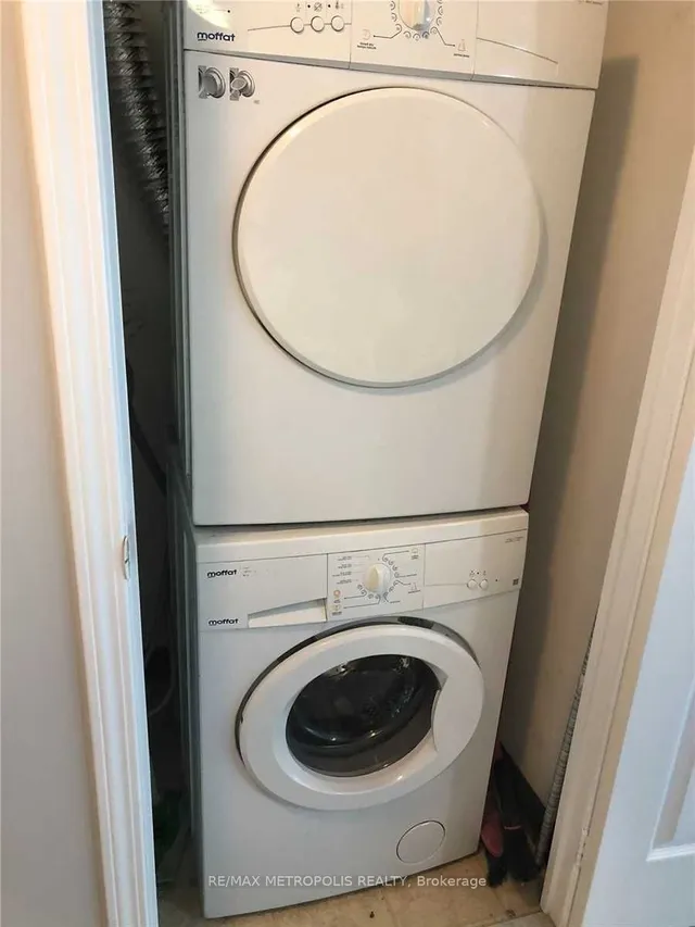 Additional image 26 of 51 Lower Simcoe St Unit 319