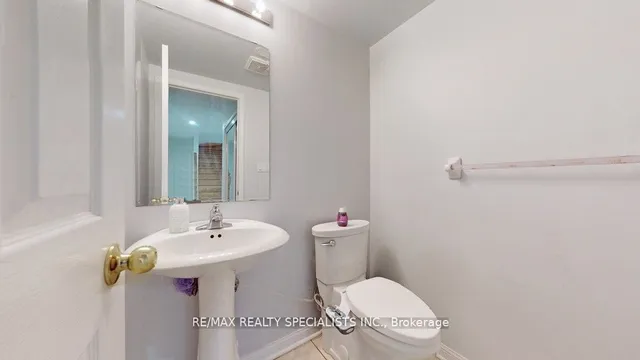 Additional image 14 of 13 Degrassi Cove Circ