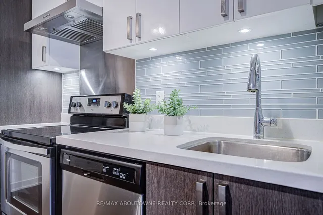 Additional image 14 of 5260 Dundas St Unit C202