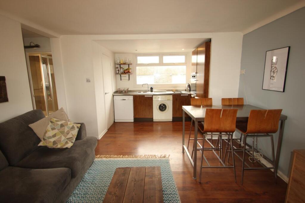 Lordswood Square, Lordswood Road, Birmingham, B17 9BS