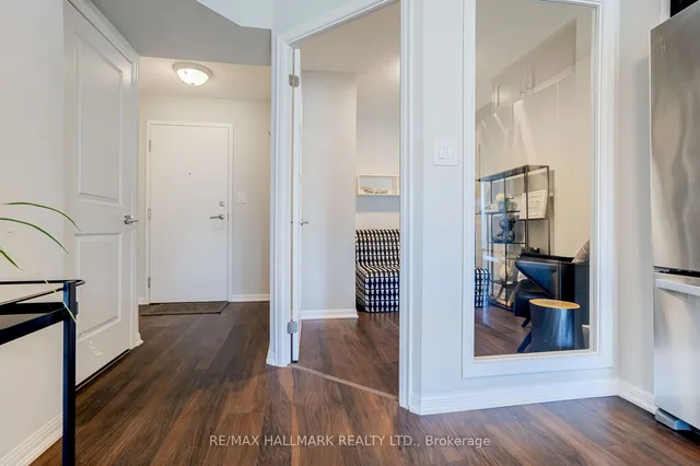 Additional image 17 of 400 Adelaide St Unit 2110