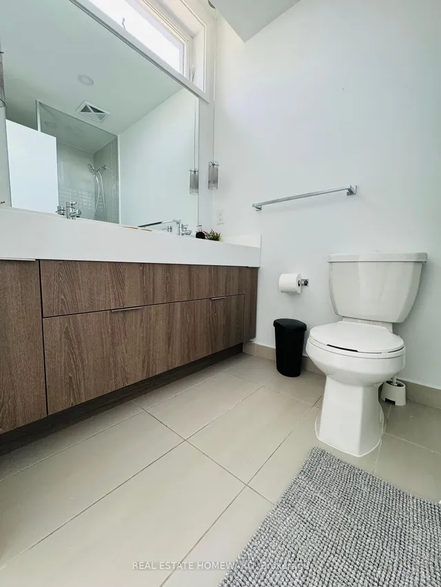 Additional image 16 of 17 St. Bartholomew St