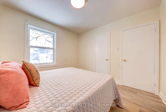 Additional image 20 of 3 Tulip Dr