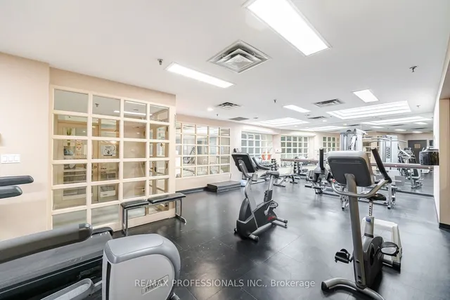 Additional image 31 of 7 Broadway Ave Unit 301