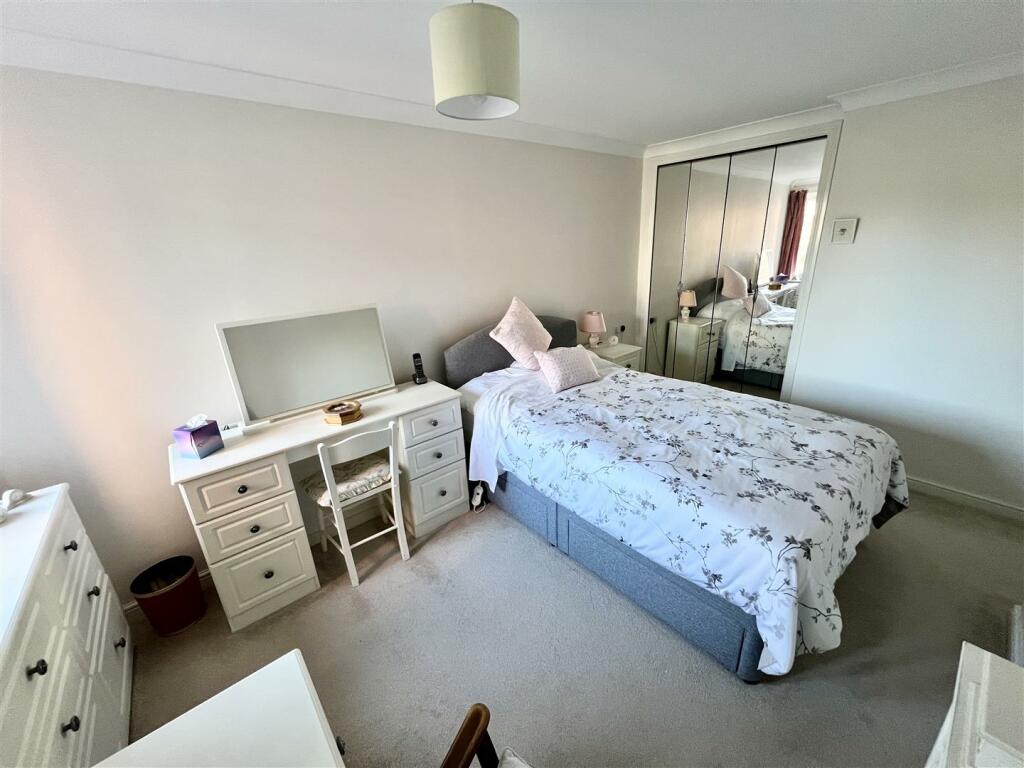 Additional image 4 of Stratford Road, Hall Green, Birmingham