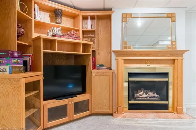 Additional image 34 of 12 Larkspur Cres