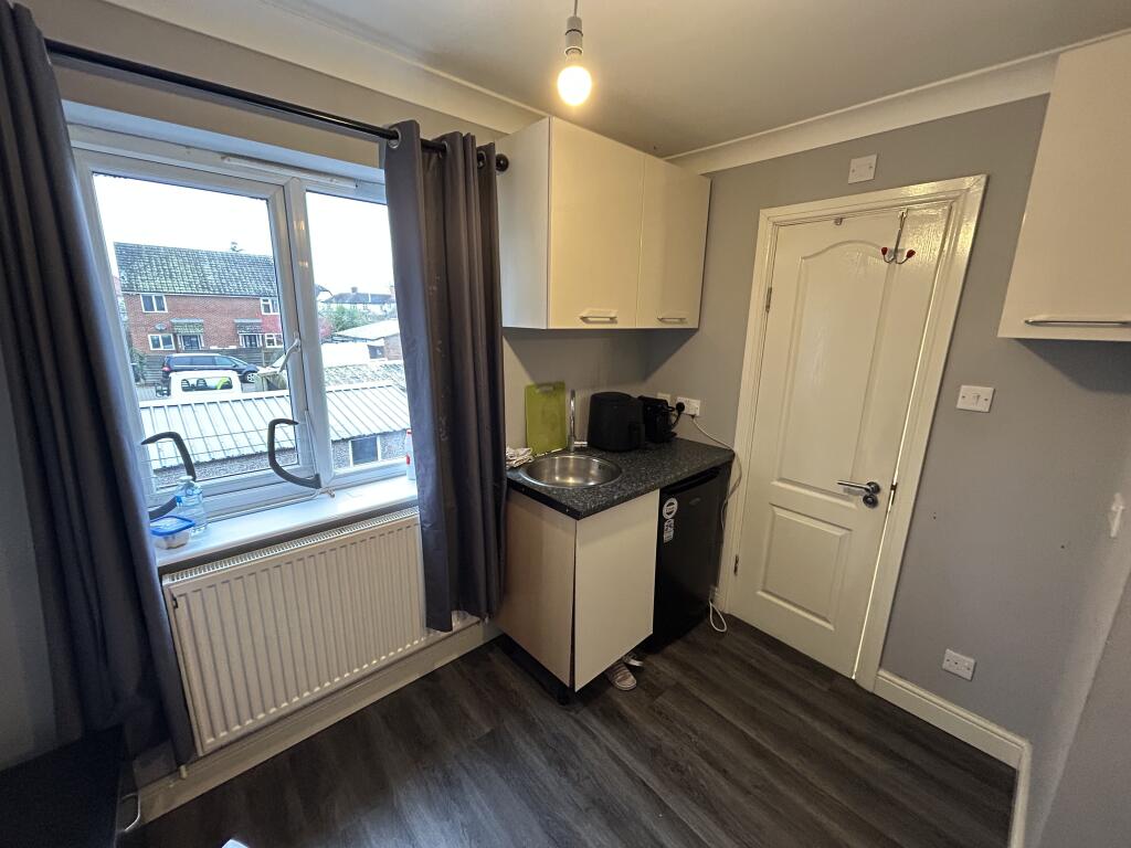 Additional image 6 of Leaf Way, ST. ALBANS