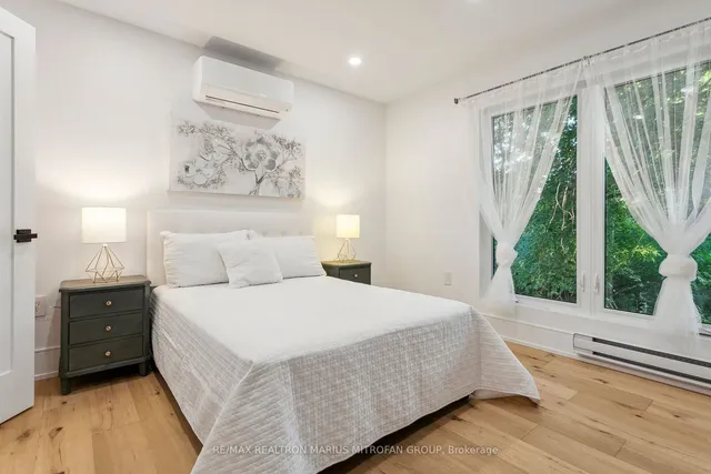 Additional image 21 of 21 Toynbee Tr