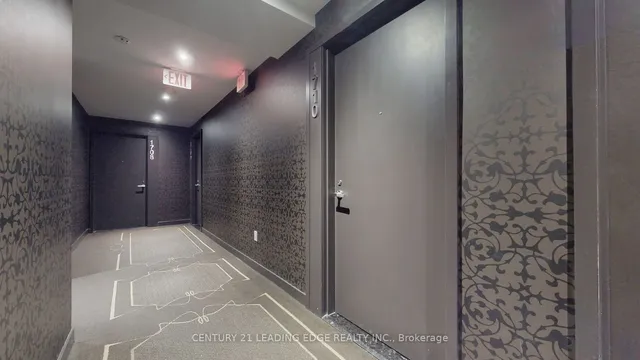 Additional image 16 of 197 Yonge St Unit 1710