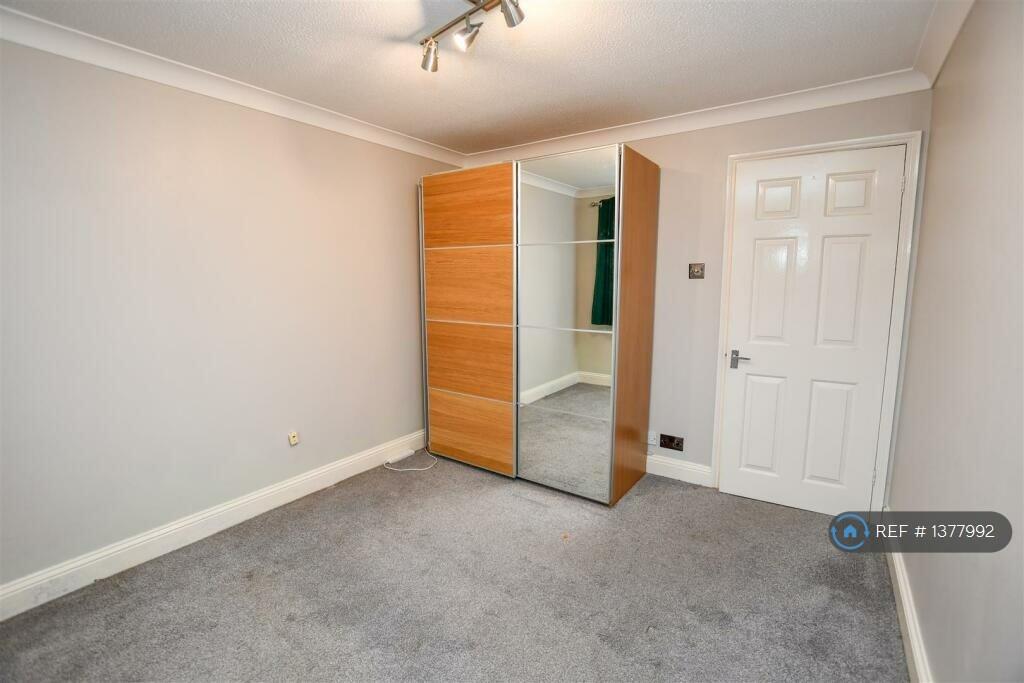 Additional image 3 of St Annes Road, London Colney, AL2