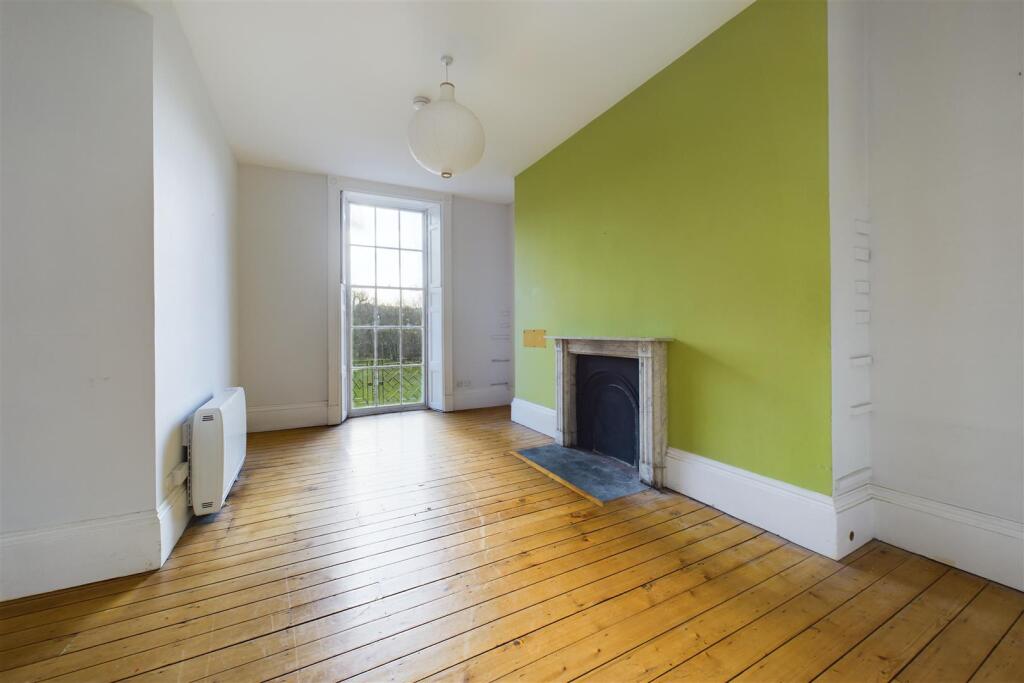 Additional image 30 of FLAT FOR UPDATING | BA1