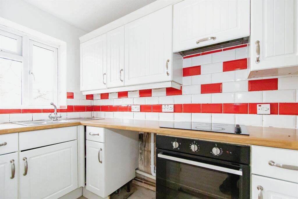 Additional image 7 of York Place, Yeovil