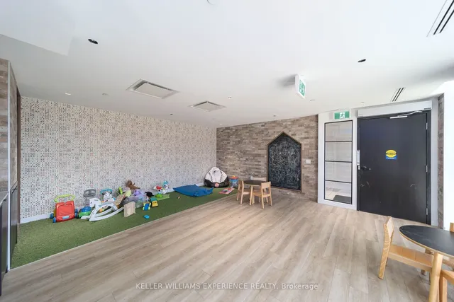 Additional image 24 of 2300 St Clair Ave Unit 118