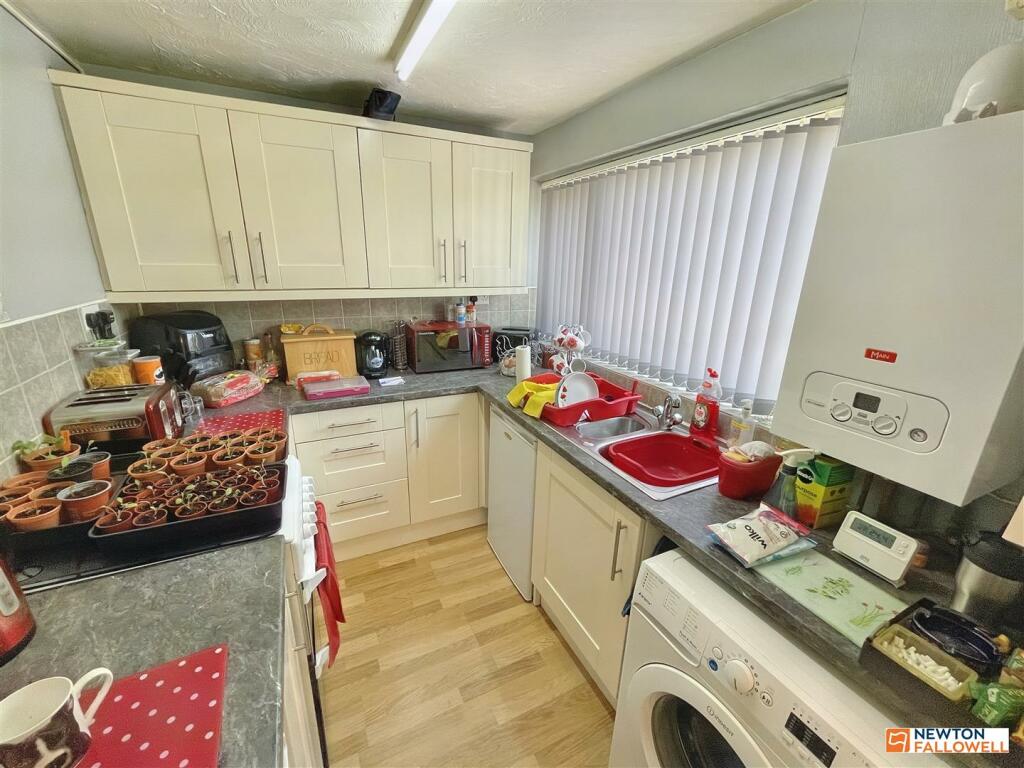 Additional image 5 of Redlake, Tamworth