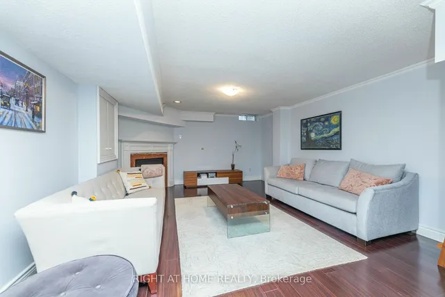 Additional image 36 of 34 Horsham Ave