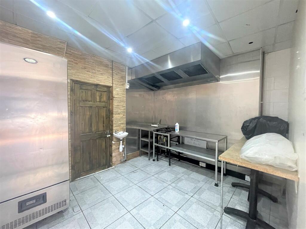 Additional image 5 of Long Lane, Halesowen, West Midlands, B62