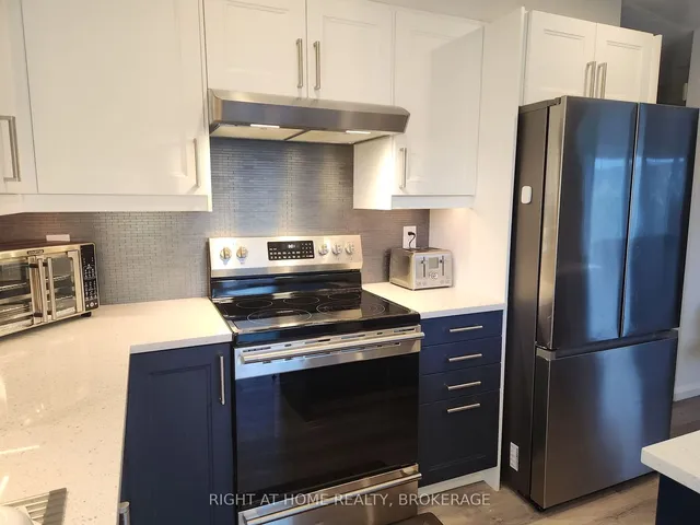 Additional image 17 of 2 Desantis Crt