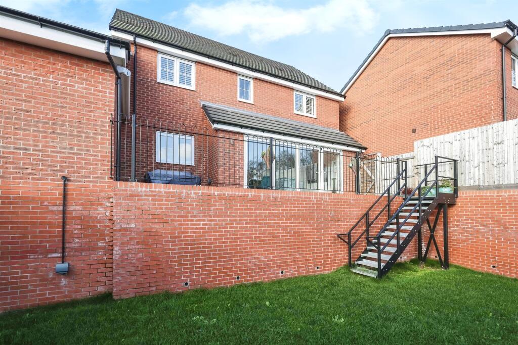 Additional image 20 of Farmhouse Close, Cradley Heath