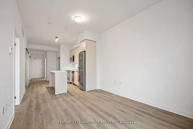 Additional image 19 of 2433 Dufferin St Unit 503