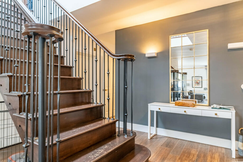 Additional image 7 of Hazel Road, Park Street, St. Albans, Hertfordshire, AL2