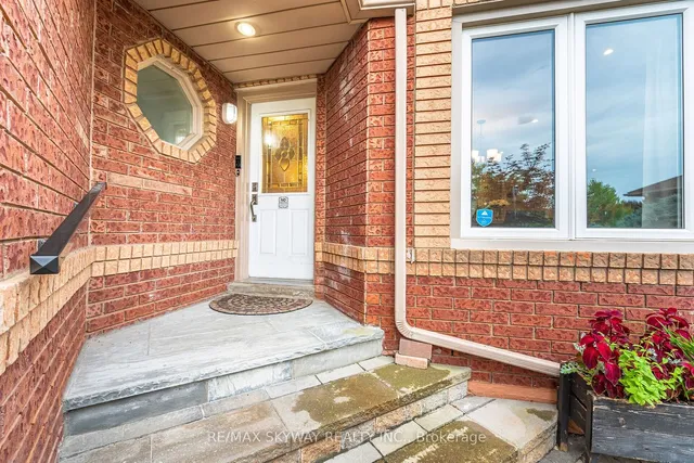 Additional image 3 of 122 Valonia Dr