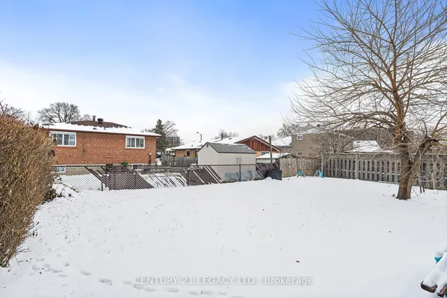 Additional image 36 of 17 Vange Cres