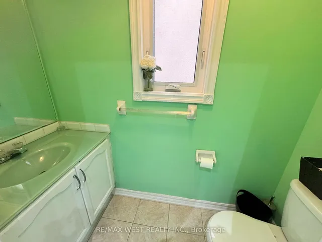 Additional image 22 of 32 Loons Call Cres