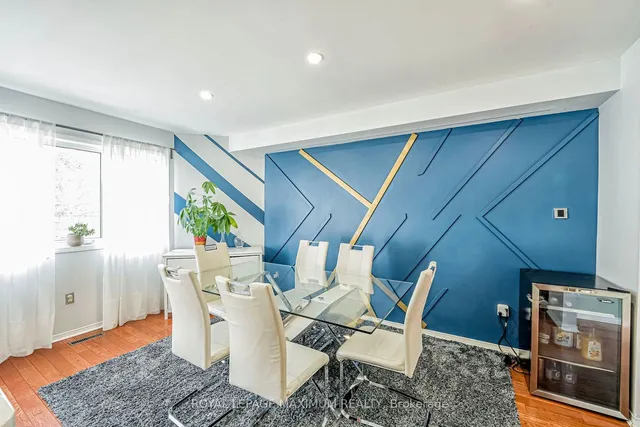 Additional image 12 of 21 Pioneer Ave