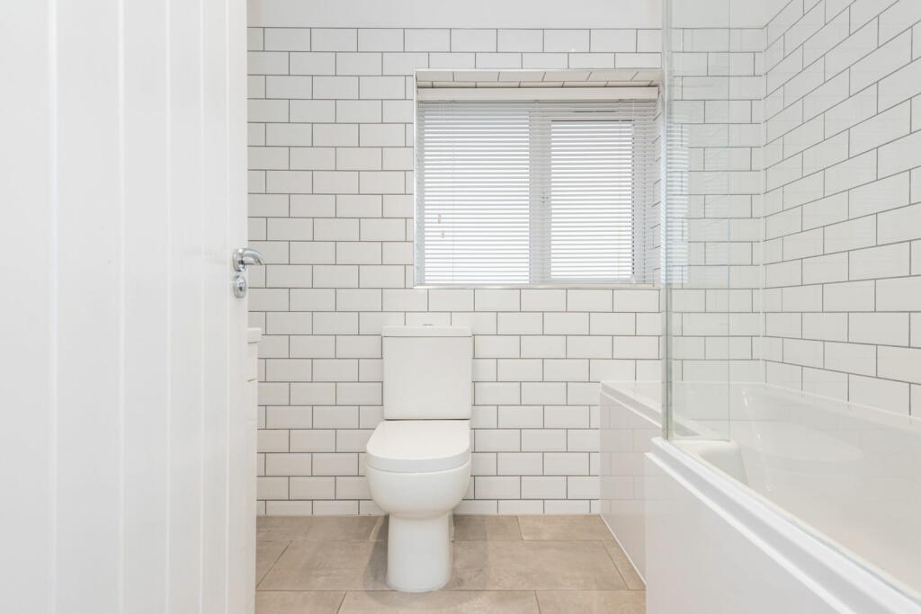 Additional image 16 of Chetwynd Avenue, Polesworth