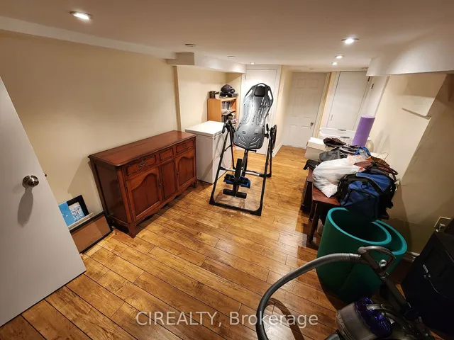 Additional image 14 of 1017 Greenwood Ave