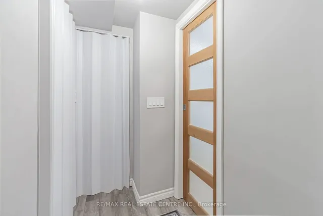 Additional image 26 of 86 Windermere Crt