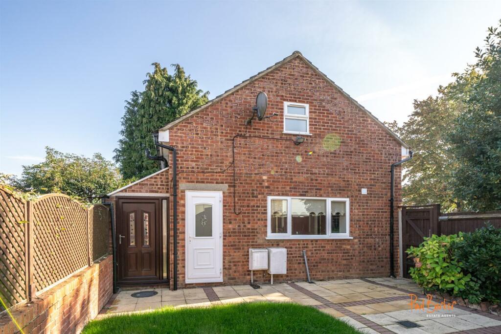 Additional image 18 of Cell Barnes Lane, St. Albans