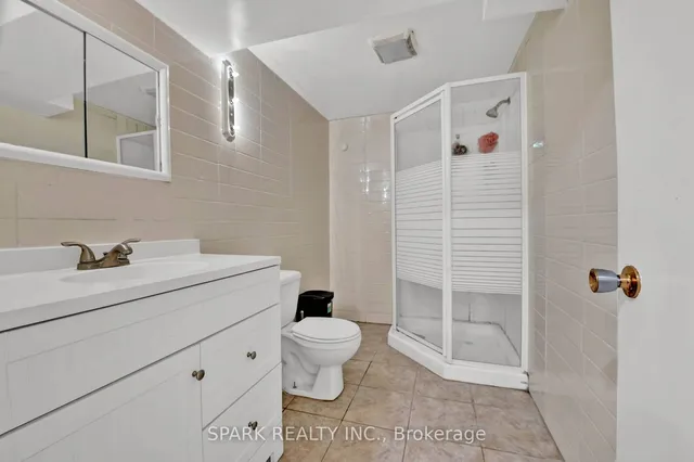 Additional image 32 of 65 Dalegrove Dr