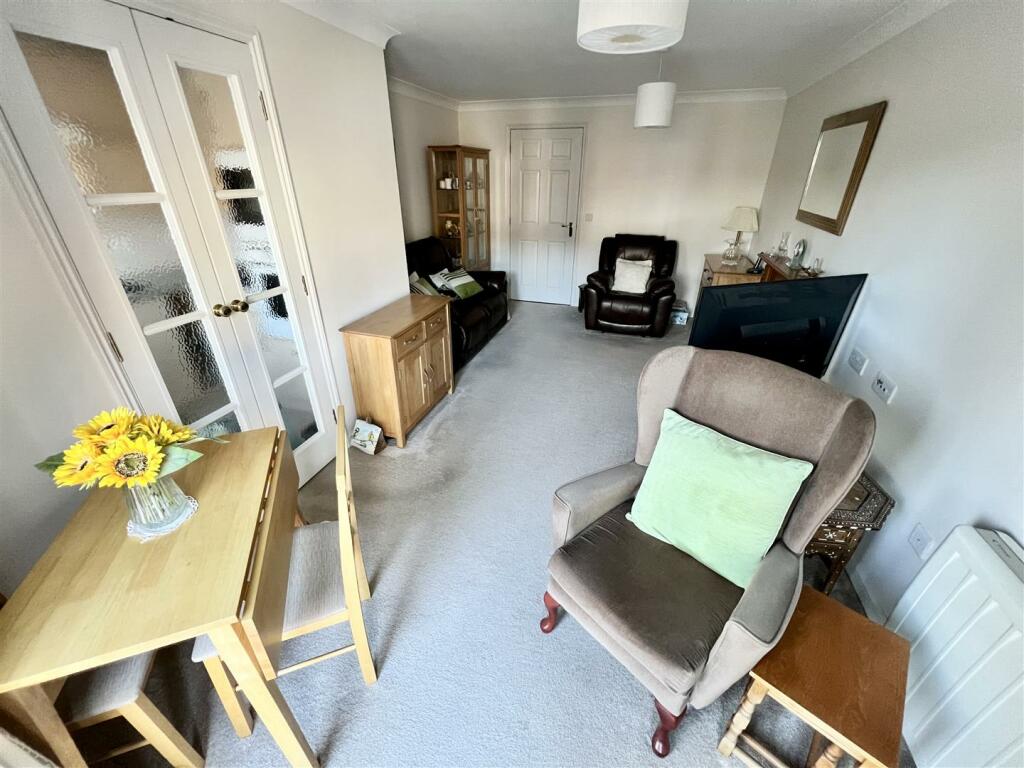 Additional image 2 of Stratford Road, Hall Green, Birmingham