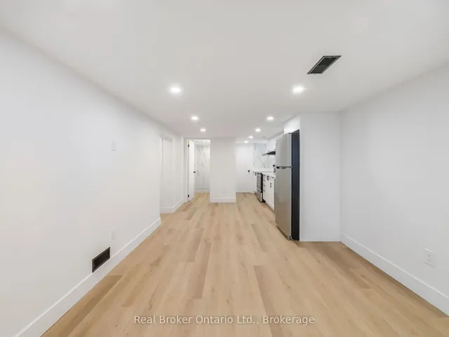 Additional image 26 of 51 Woodbridge Rd