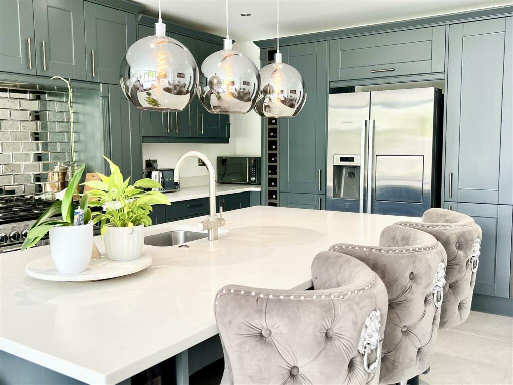 Additional image 32 of Long Lane, Halesowen