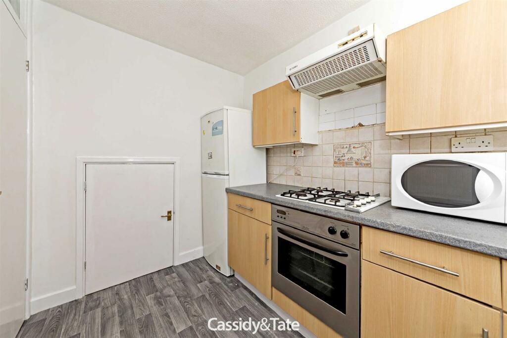 Additional image 6 of Wynchlands Crescent, St Albans
