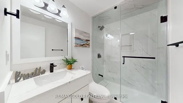 Additional image 25 of 23 Hallcrown Crt