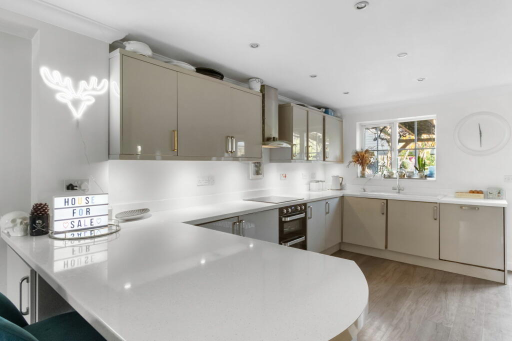 Additional image 18 of Campion Road, Hatfield, AL10 9FL