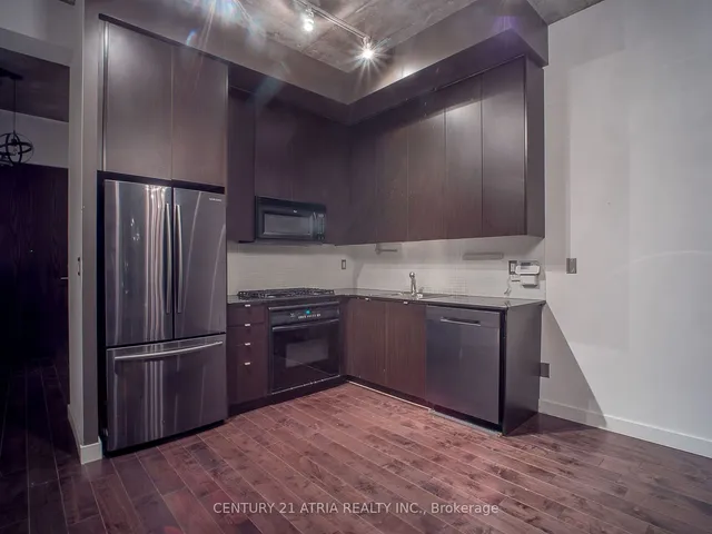 Additional image 5 of 19 Brant St Unit 306