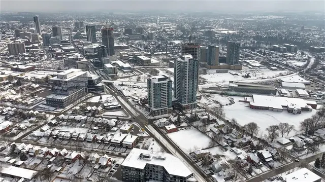 Additional image 40 of 5 Wellington St Unit 306