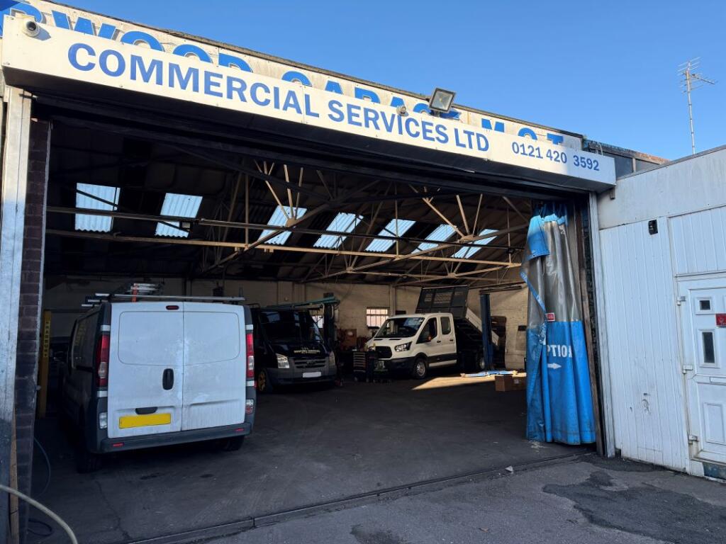 Additional image 3 of 278-280 Bearwood Road, Smethwick, B66 4HT