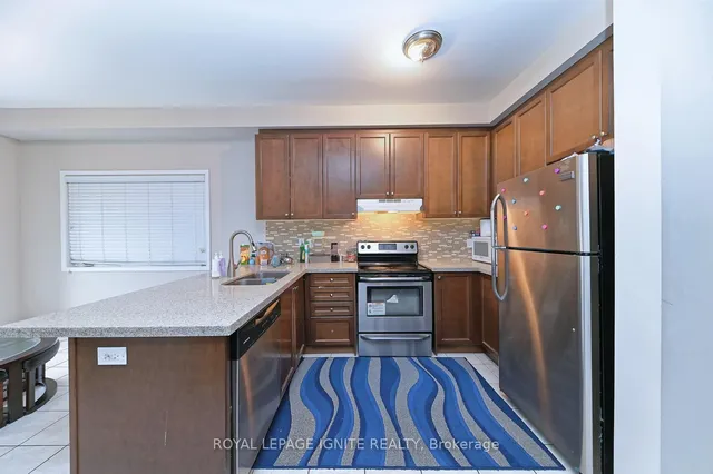 Additional image 12 of 22 Thornapple St