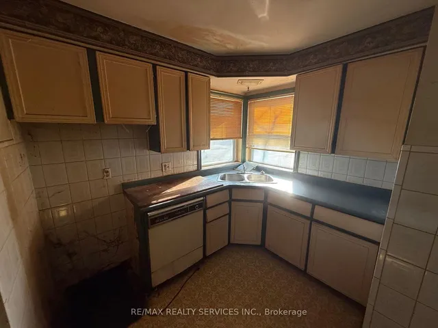 Additional image 14 of 2137 Mount Forest Dr
