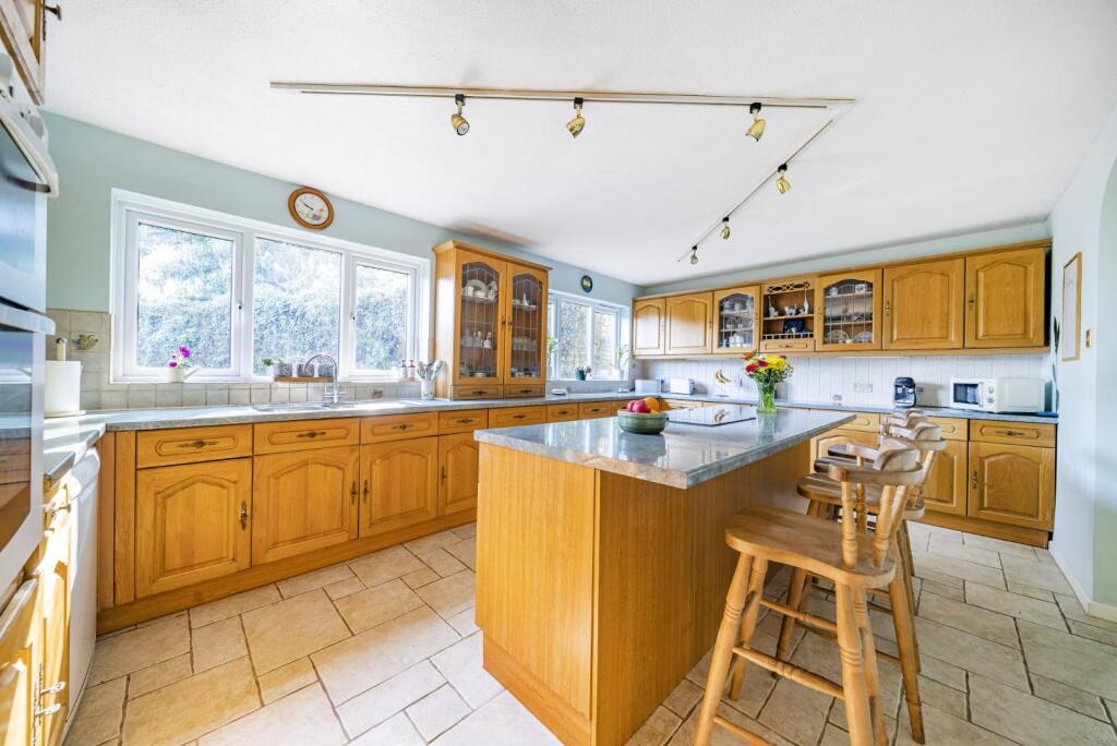 Additional image 21 of Oakleigh, BA20