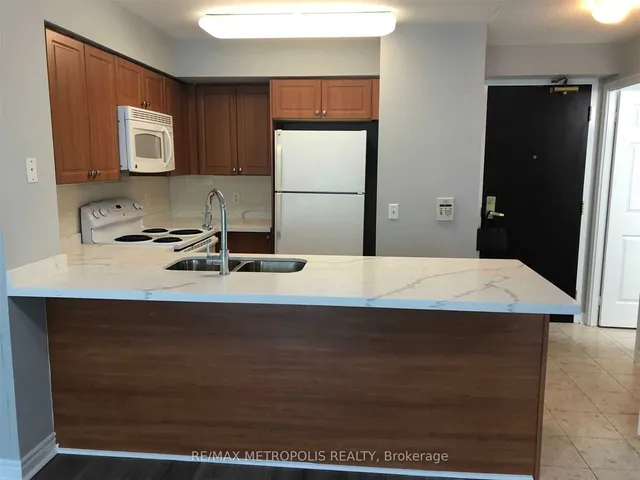 Additional image 24 of 51 Lower Simcoe St Unit 319