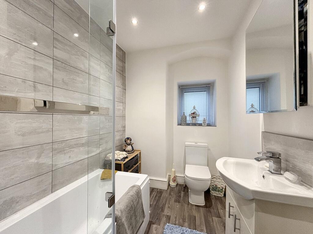 Additional image 8 of Albion Road, Bradford, BD10