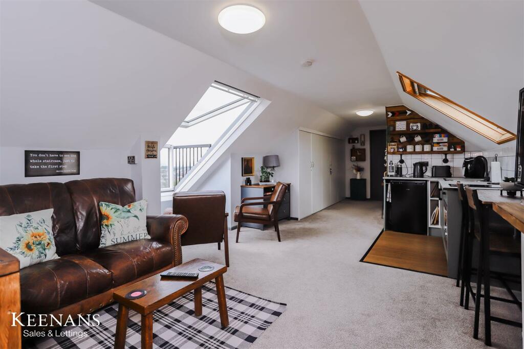 Additional image 62 of Park Crescent, Accrington