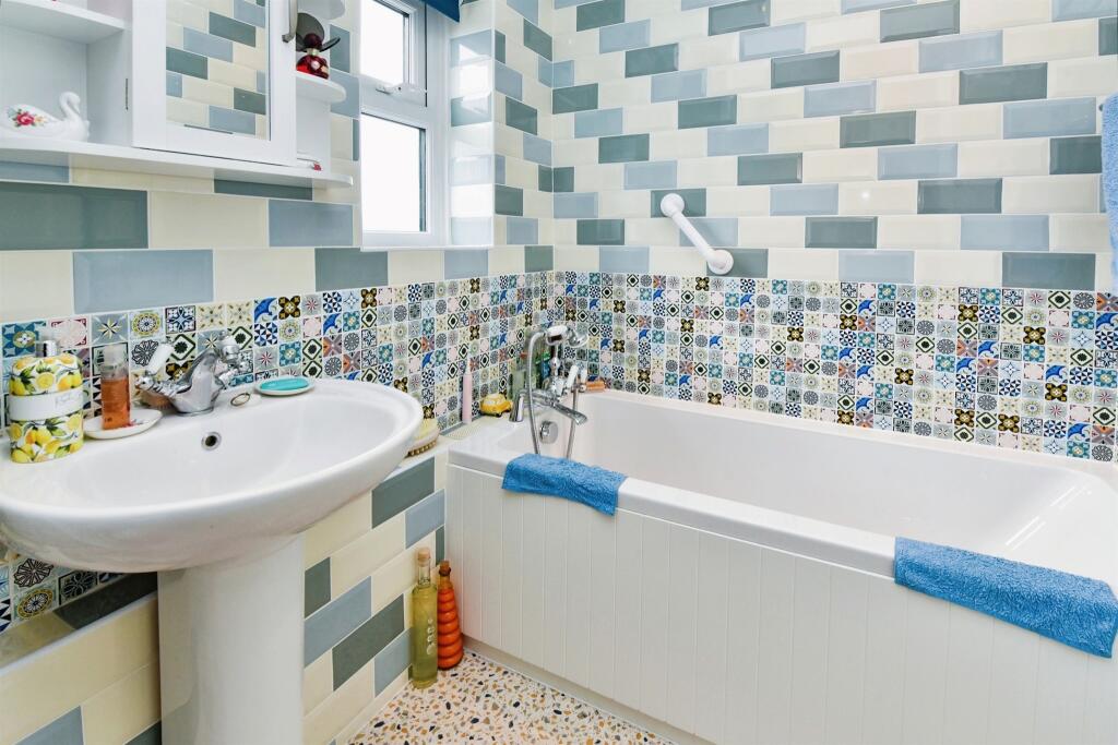 Additional image 7 of The Ridgeway, Warminster