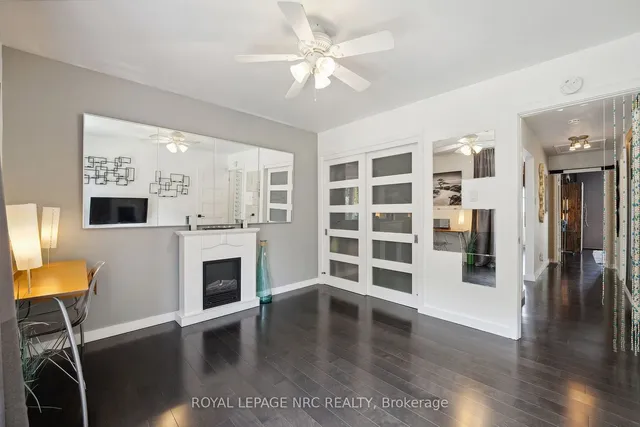 Additional image 15 of 33 LESLIE Dr